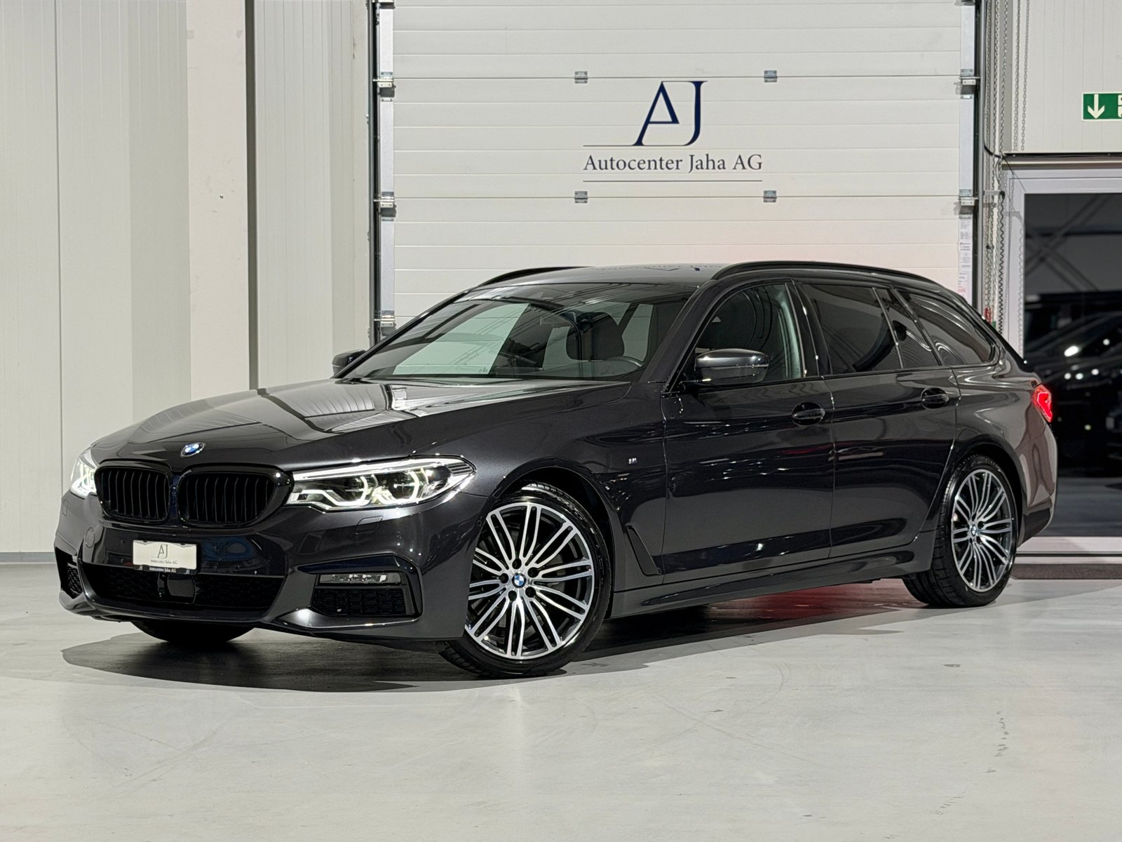BMW 520d M Sport Touring Steptronic
