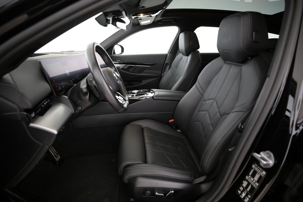 BMW 520d xDrive Touring, Hybride Léger Diesel/Électricité, Occasion / Utilisé, Automatique - 3