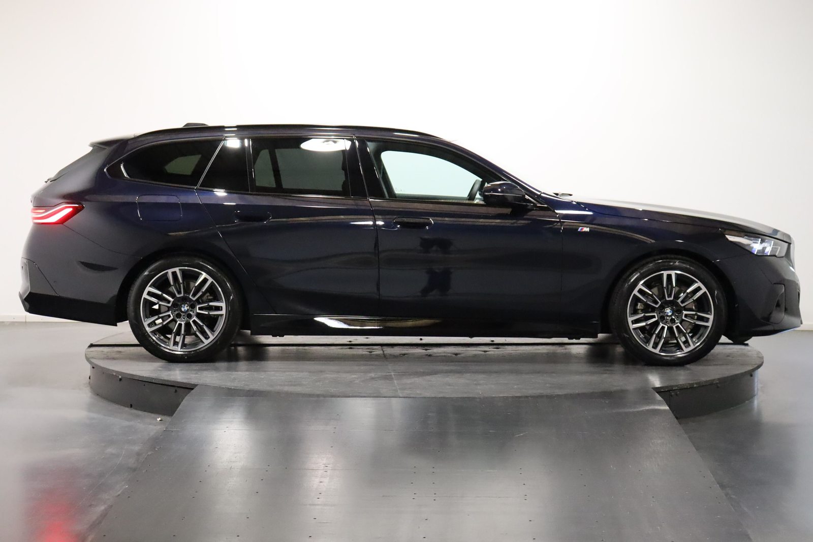 BMW 520d xDrive Touring, Hybride Leggero Diesel/Elettrica, Occasioni / Usate, Automatico - 3