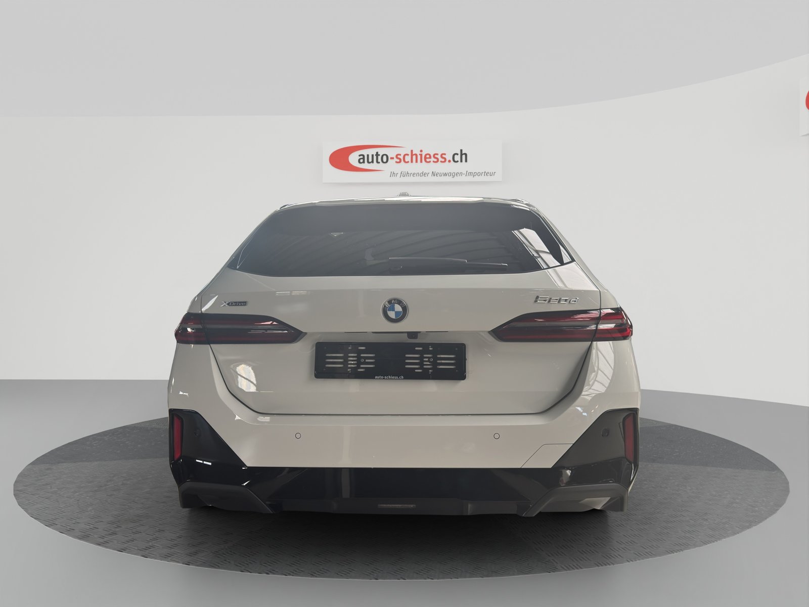 BMW 520d 48V Touring M Sport Pro Steptronic, Mild-Hybrid Diesel/Electric, Second hand / Used, Automatic - 4
