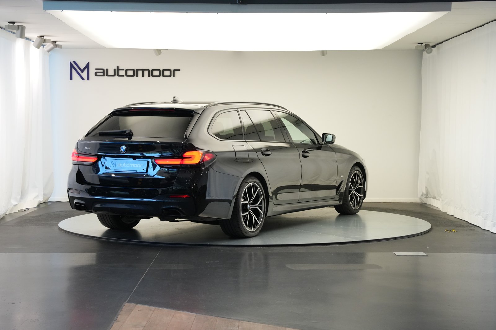 BMW 520d 48V Touring M Sport Steptronic, Mild-Hybrid Diesel/Elektro, Occasion / Gebraucht, Automatik - 5