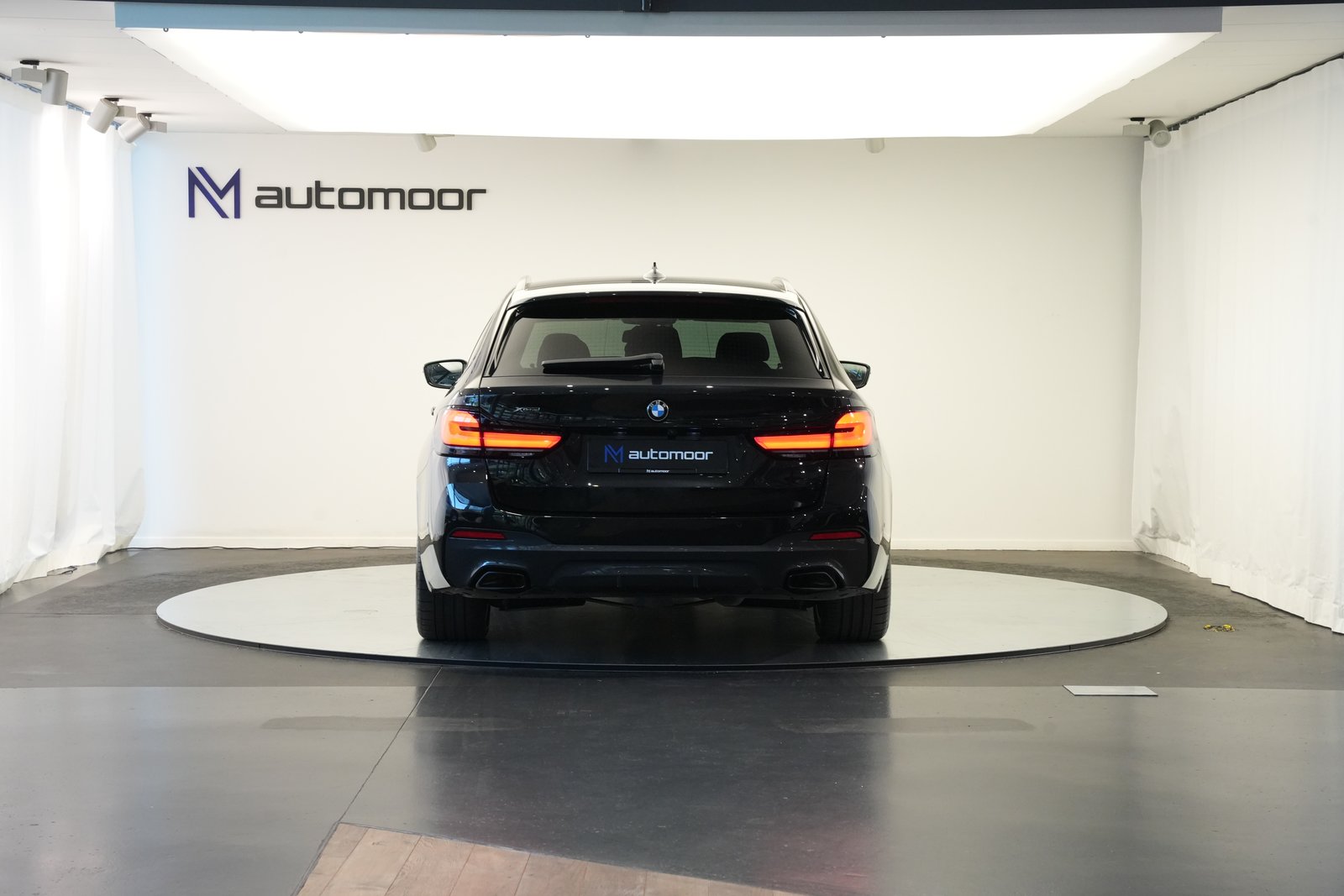 BMW 520d 48V Touring M Sport Steptronic, Mild-Hybrid Diesel/Elektro, Occasion / Gebraucht, Automatik - 6