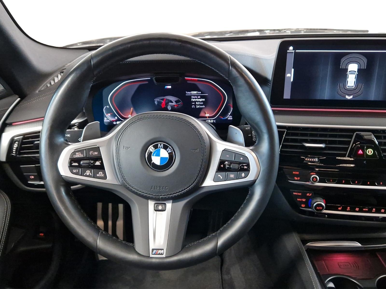 BMW 520d xDrive M Sport, Mild-Hybrid Diesel/Elektro, Occasion / Gebraucht, Automatik - 3