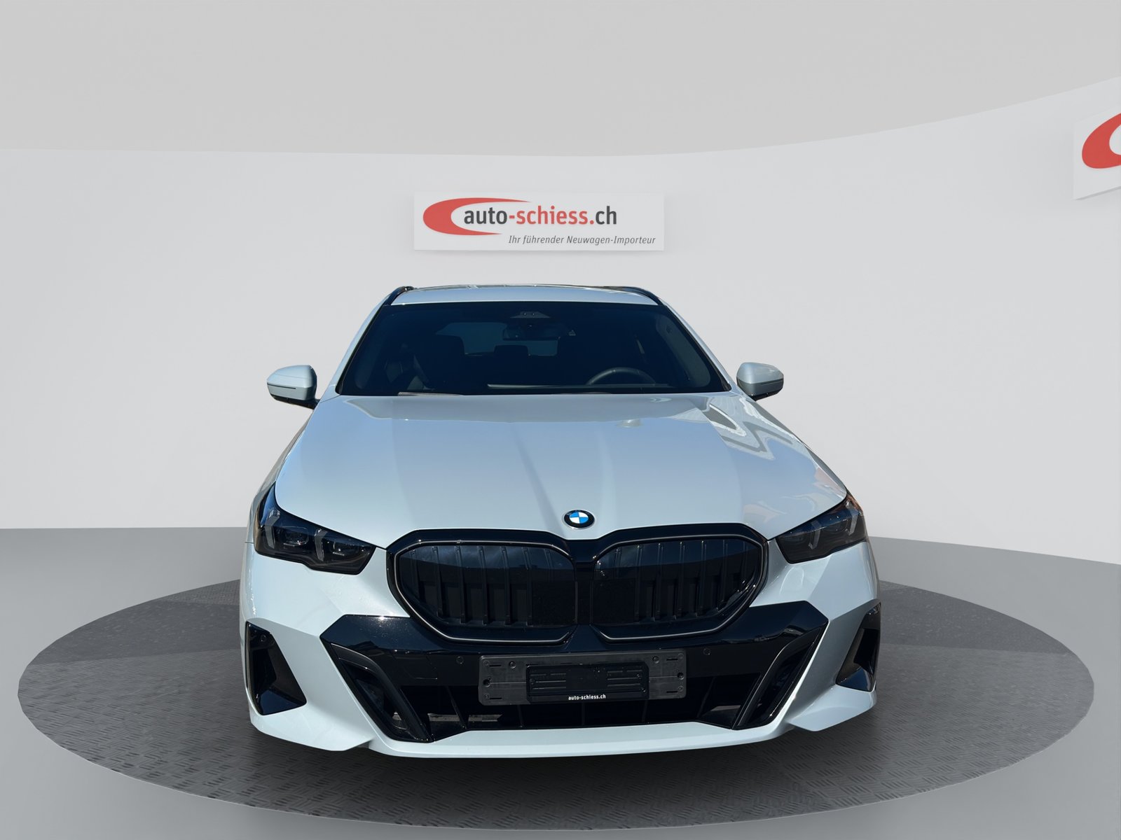 BMW 520d M Sport Pro 48V Touring Steptronic sDrive, Mild-Hybrid Diesel/Elektro, Occasion / Gebraucht, Automatik - 2