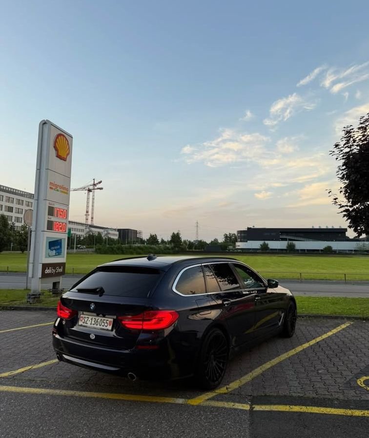 BMW 5er Reihe F11 Touring 520d, Diesel, Second hand / Used, Automatic - 2