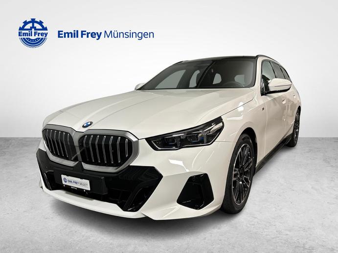 BMW 520d xDrive Touring, Mild-Hybrid Diesel/Electric, Second hand / Used, Automatic