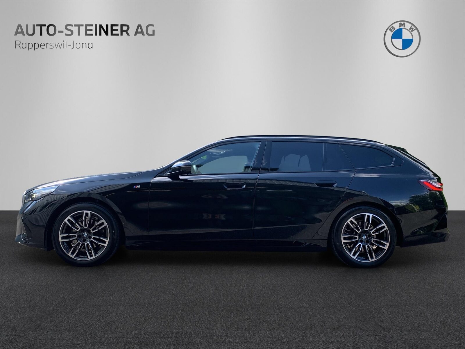BMW 520d xDrive 48V Touring M Sport Steptronic, Mild-Hybrid Diesel/Electric, Second hand / Used, Automatic - 2