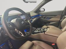 BMW 520i sDrive 48V Touring M Sport Steptronic, Mild-Hybrid Petrol/Electric, Second hand / Used, Automatic - 7