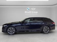 BMW 520d xDrive Touring M-SportPaket, Mild-Hybrid Diesel/Electric, Second hand / Used, Automatic - 2