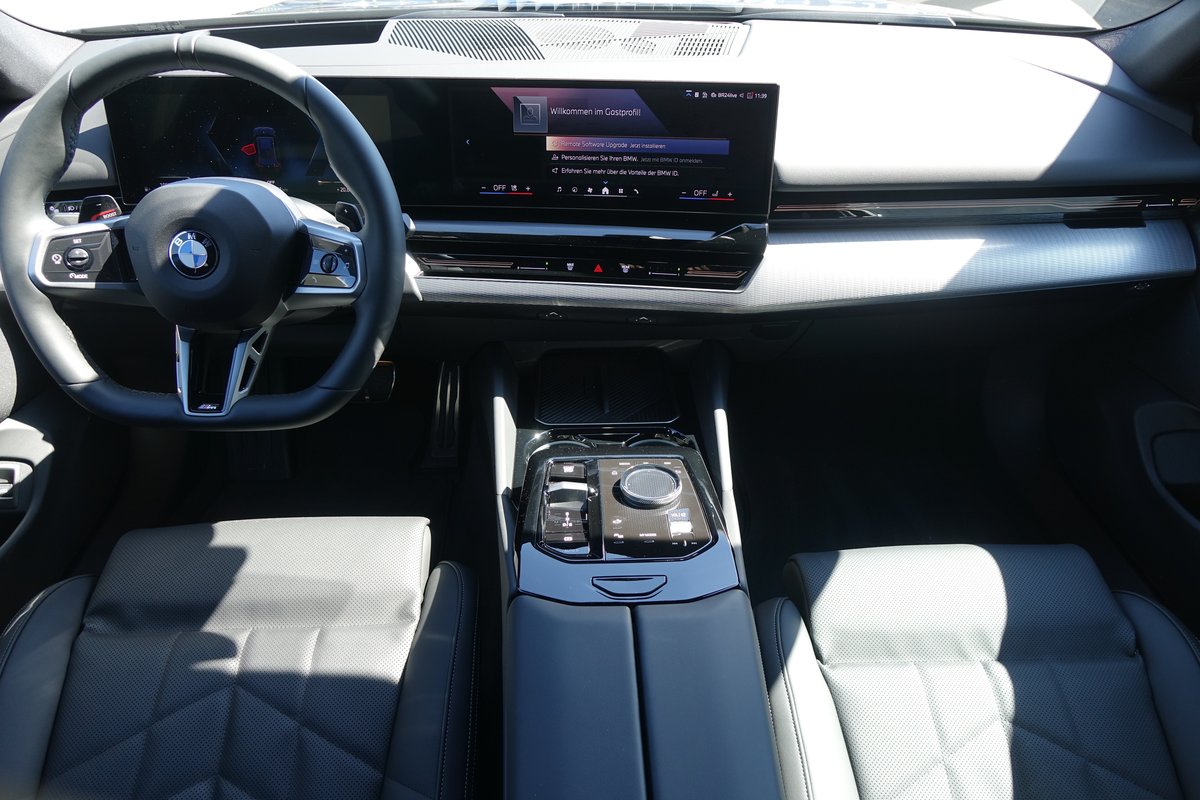 BMW 520d xDr 48V Tour MSp.Pro, Mild-Hybrid Diesel/Elektro, Vorführwagen, Automat - 5