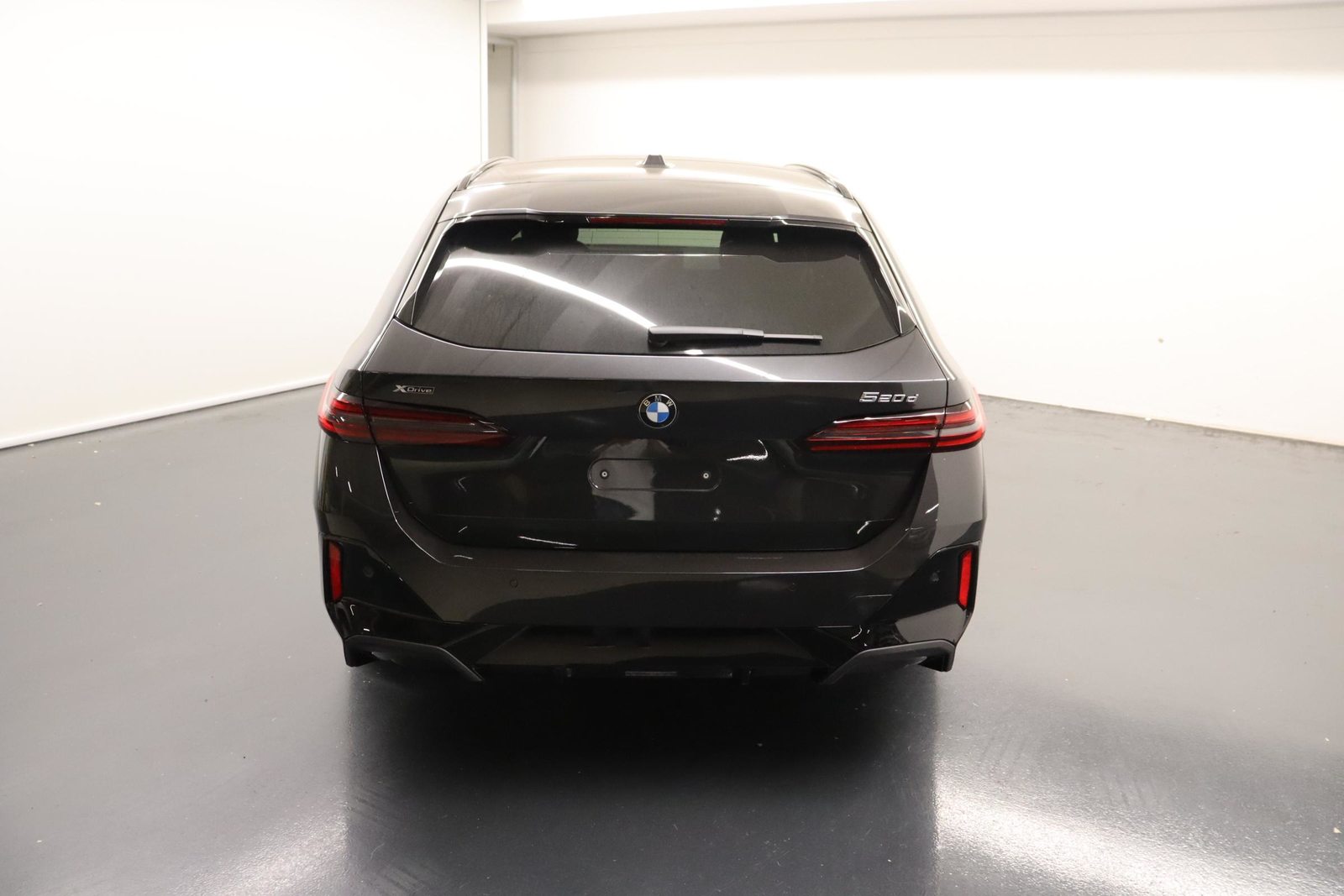 BMW 520d xDrive Touring, Hybride Léger Diesel/Électricité, Voiture de démonstration, Automatique - 2
