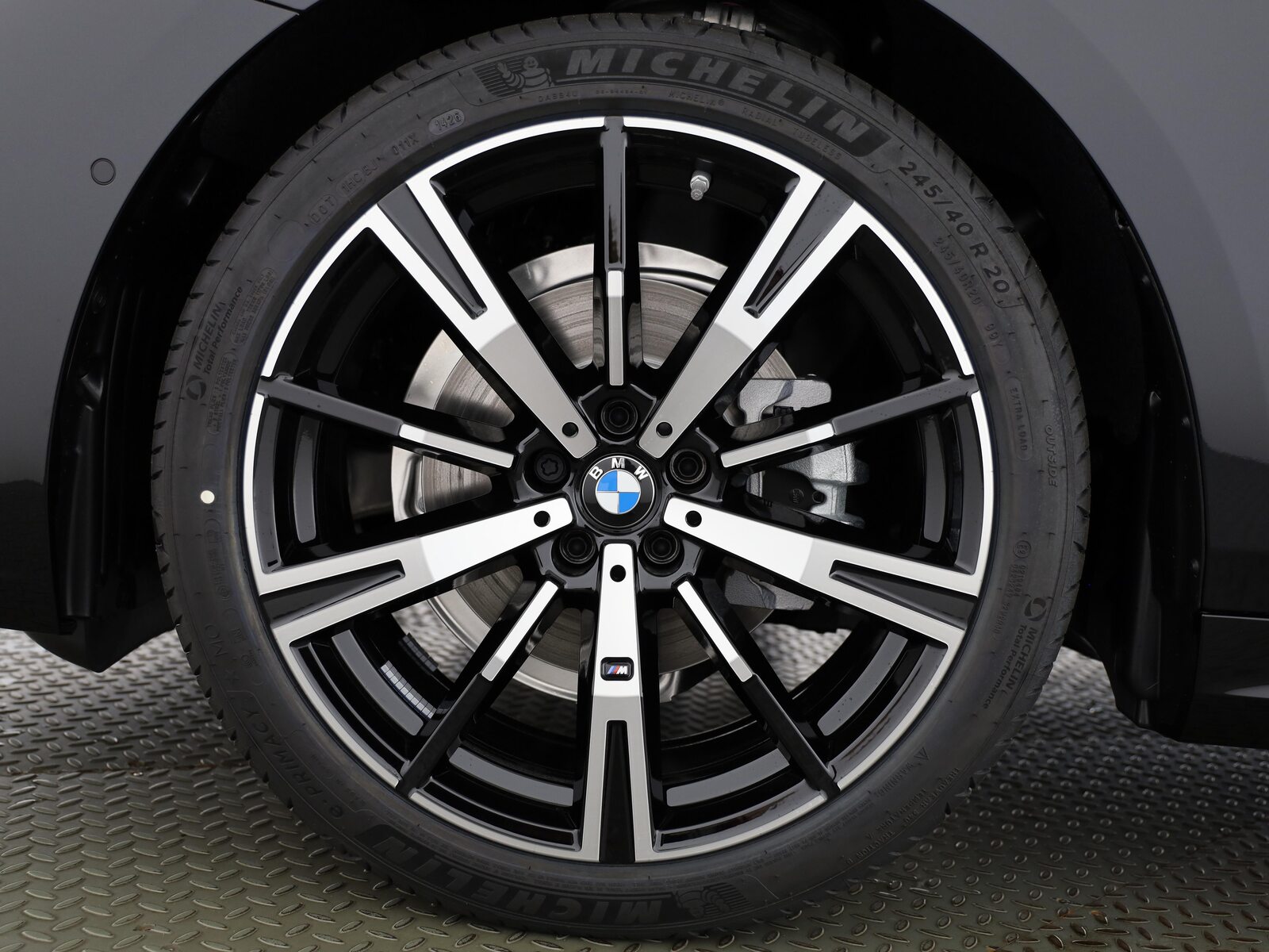 BMW 520d xDrive, Mild-Hybrid Diesel/Electric, New car, Automatic - 7