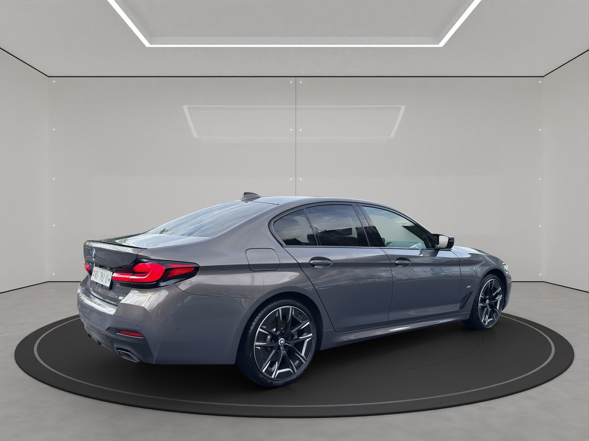 BMW 520d 48V M Sport Steptronic, Hybride Léger Diesel/Électricité, Occasion / Utilisé, Automatique - 7
