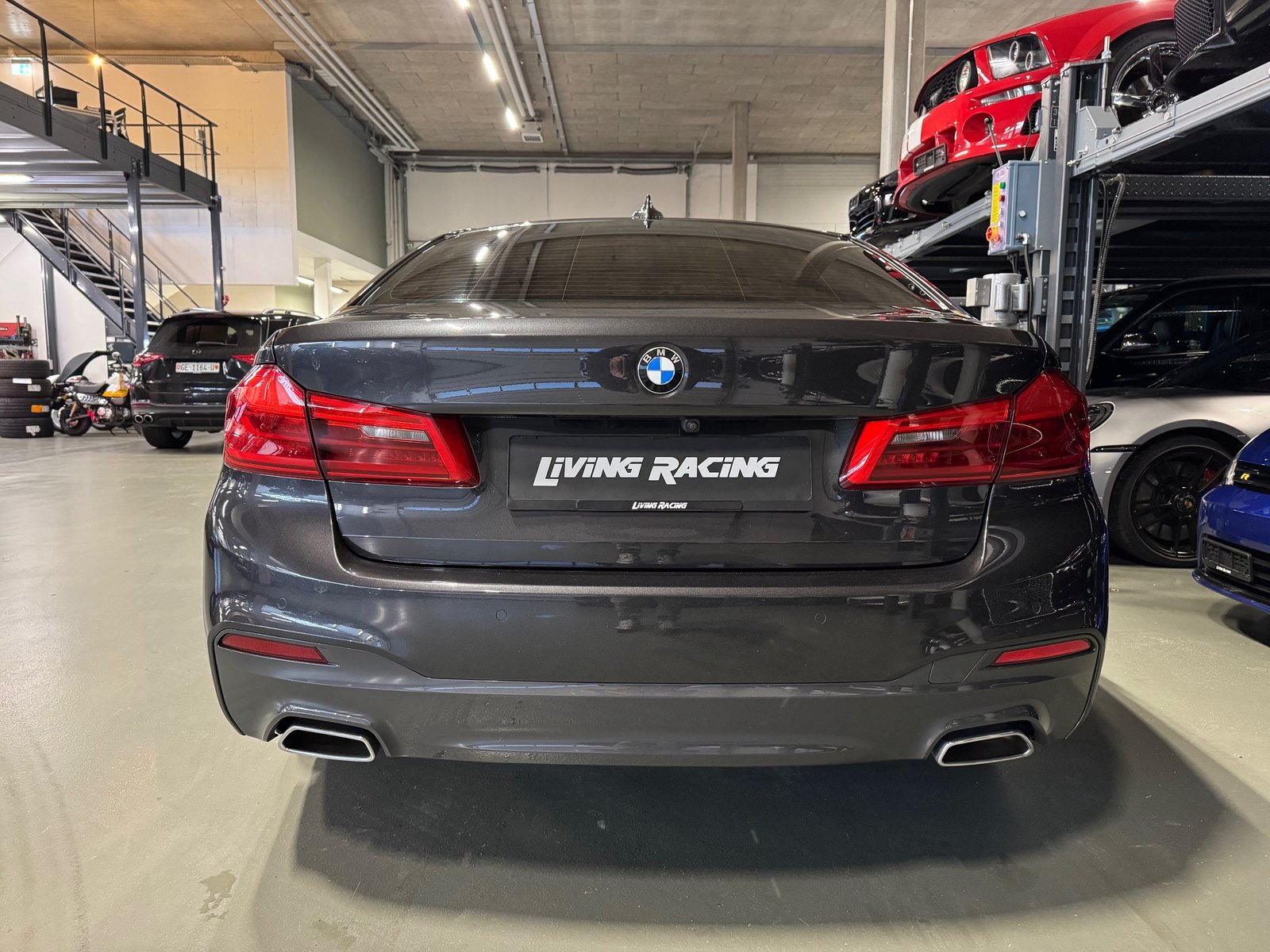 BMW 520d Steptronic M-Sport, Diesel, Occasion / Utilisé, Automatique - 4