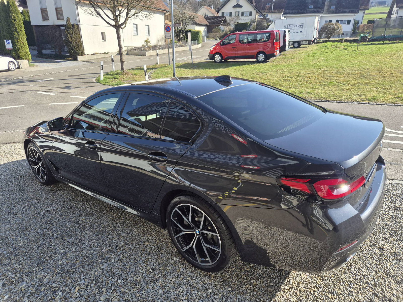 BMW 520d M-Sport, Mild-Hybrid Diesel/Electric, Second hand / Used, Automatic - 5