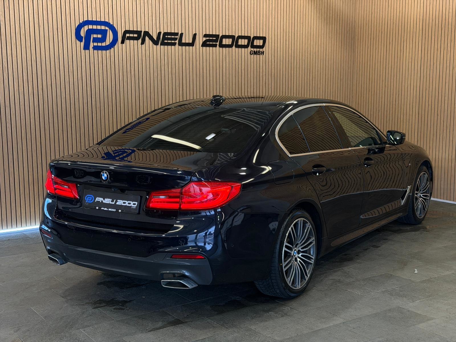 BMW 520i Steptronic, Petrol, Second hand / Used, Automatic - 3