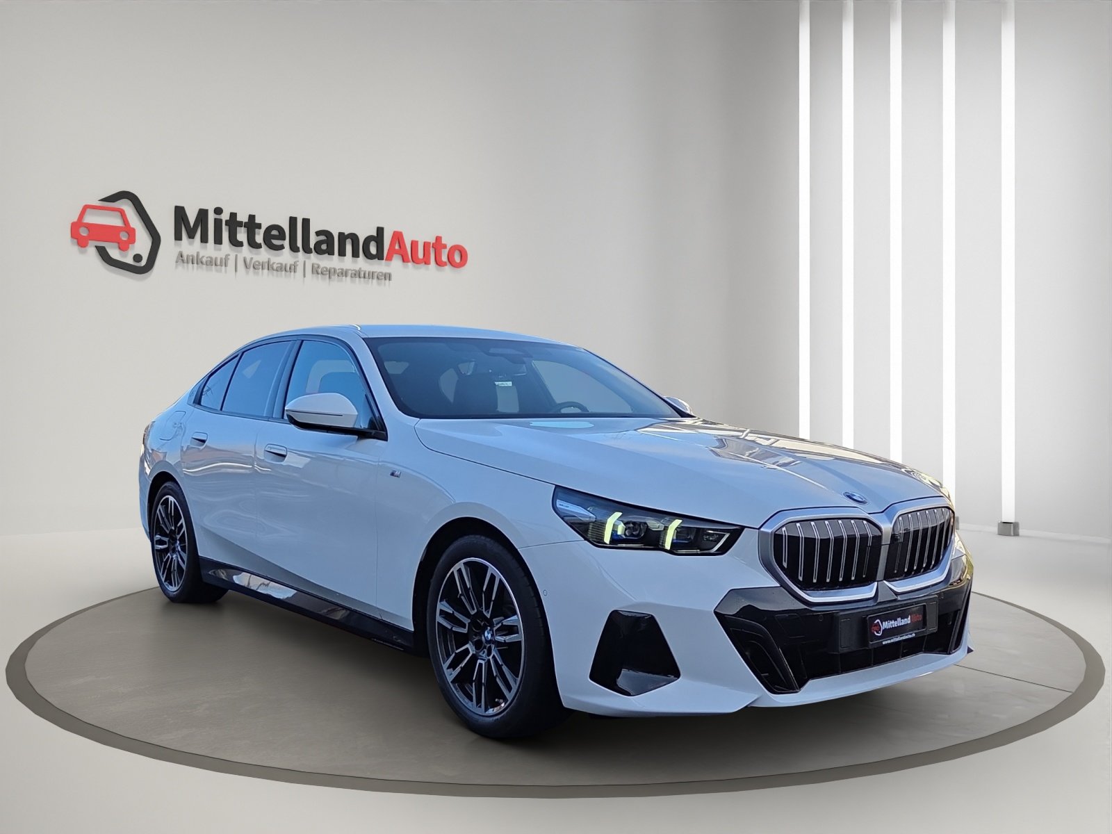 BMW 520d 48V M Sport Steptronic, Mild-Hybrid Diesel/Electric, Second hand / Used, Automatic - 3