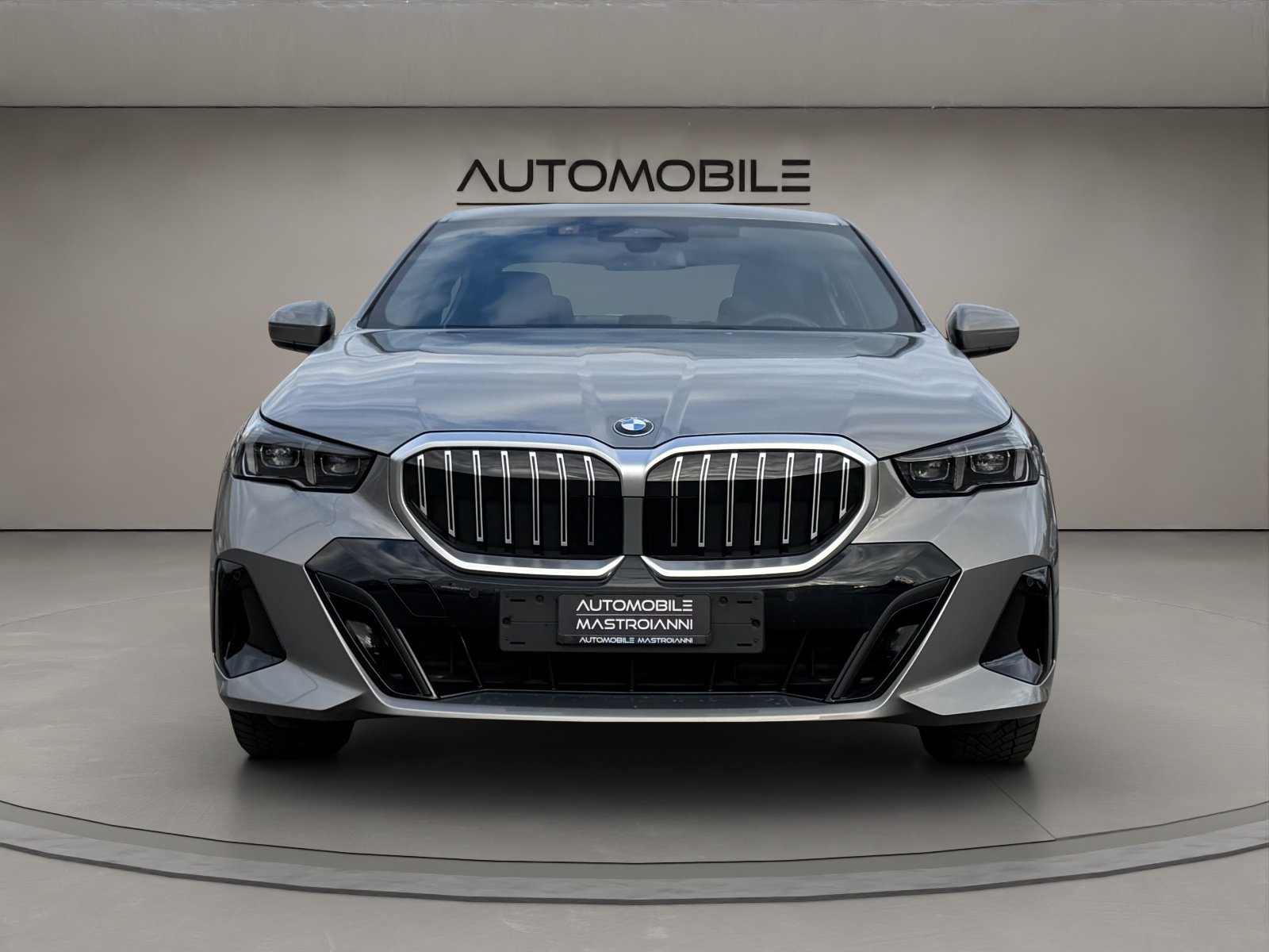 BMW 520d 48V M Sport Steptronic, Mild-Hybrid Diesel/Electric, Second hand / Used, Automatic - 2