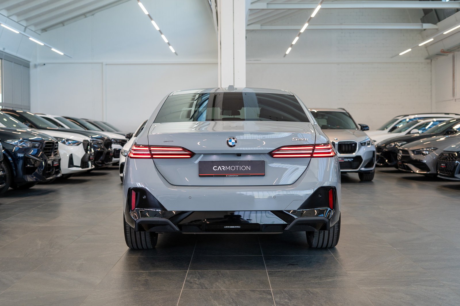 BMW 520i M Sport / Rückfahrkamera / Harman/Kardon / el.Sitz, Petrol, Second hand / Used, Automatic - 5