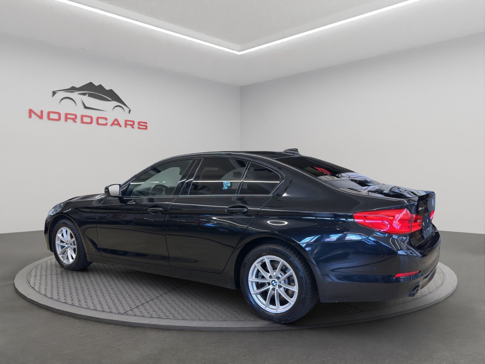 BMW 520d Sport Line Steptronic, Diesel, Occasion / Utilisé, Automatique - 3