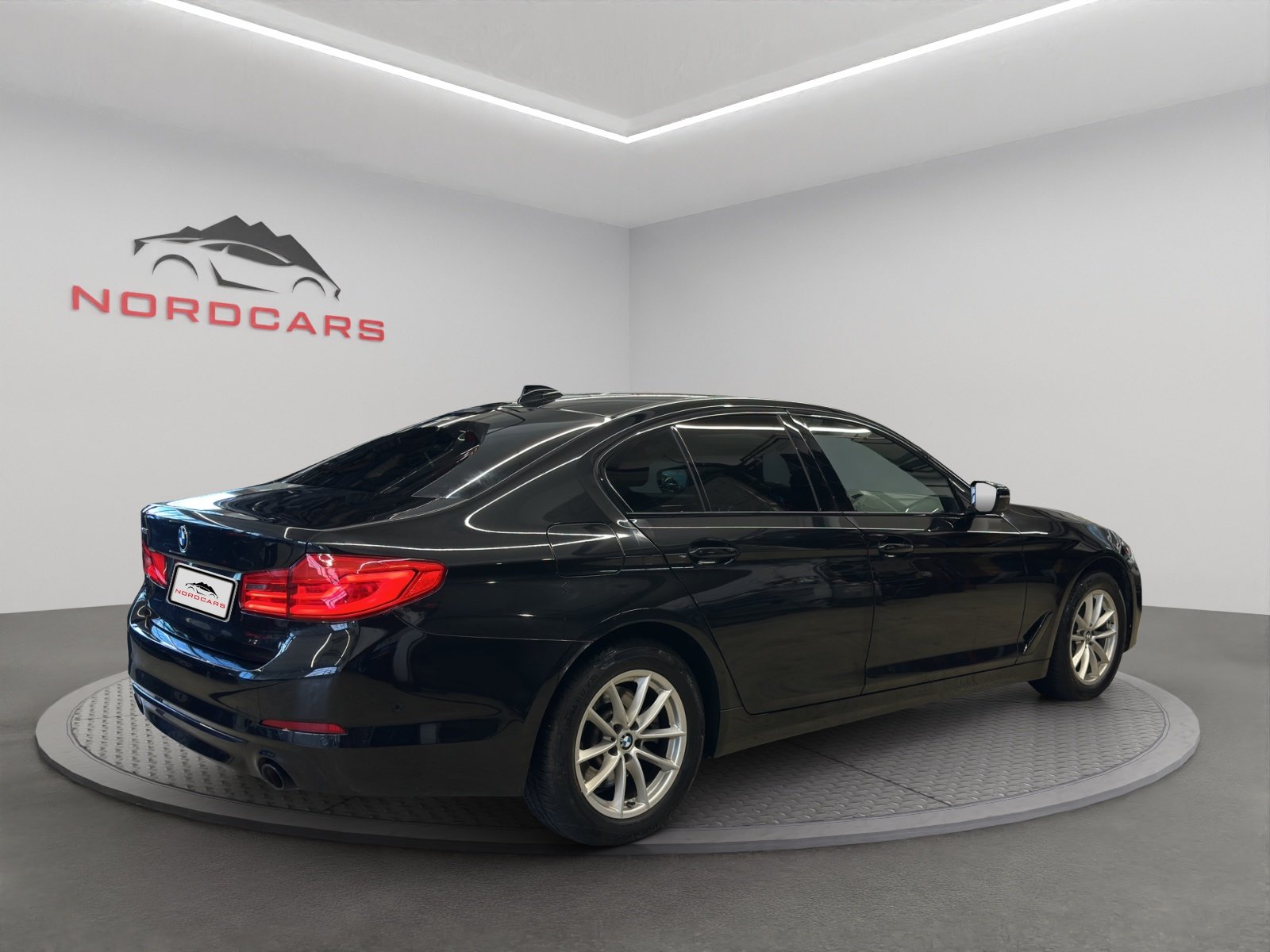 BMW 520d Sport Line Steptronic, Diesel, Occasion / Utilisé, Automatique - 5