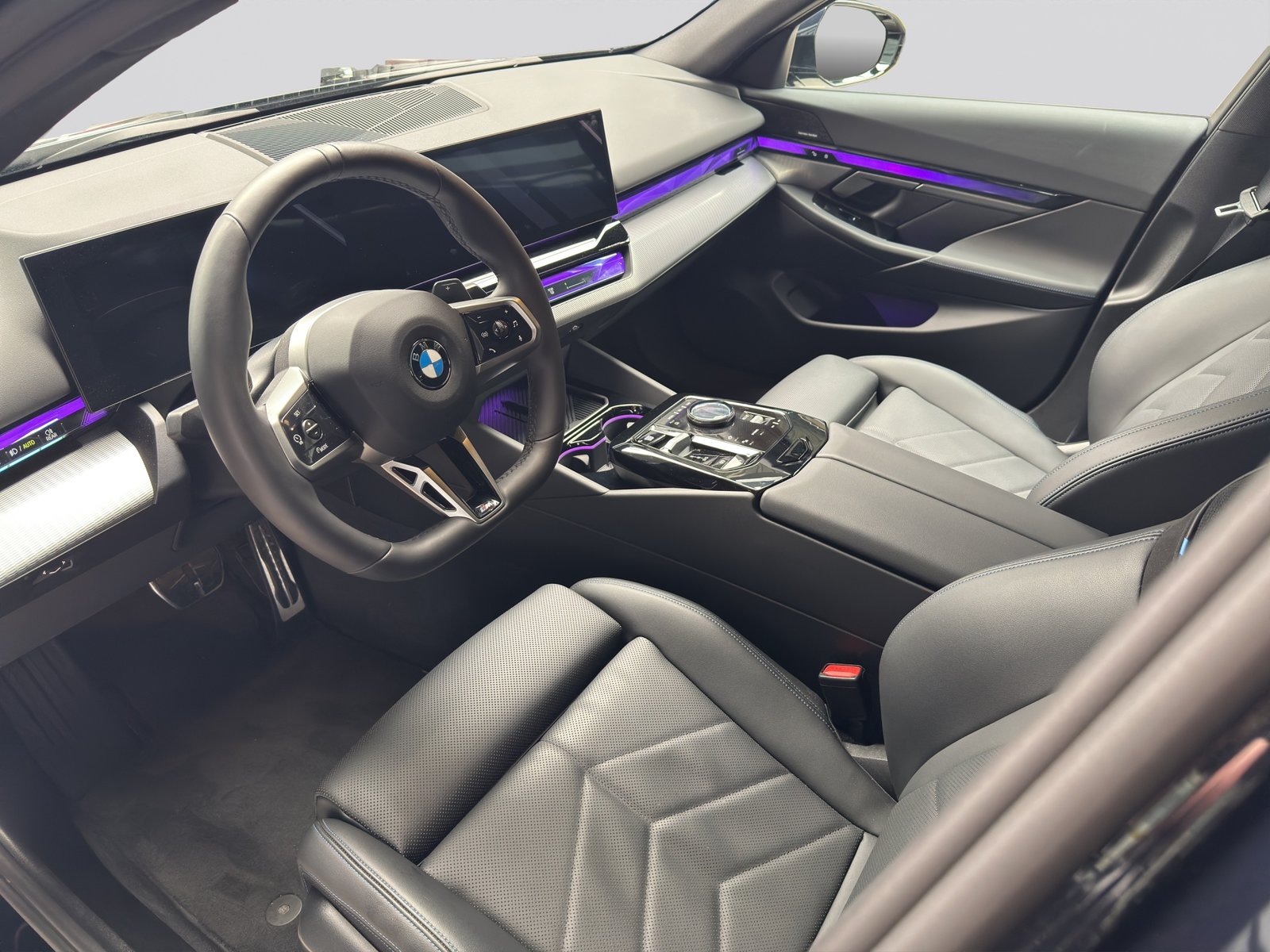 BMW 520i M Sport Steptronic, Hybride Léger Essence/Électricité, Occasion / Utilisé, Automatique - 6