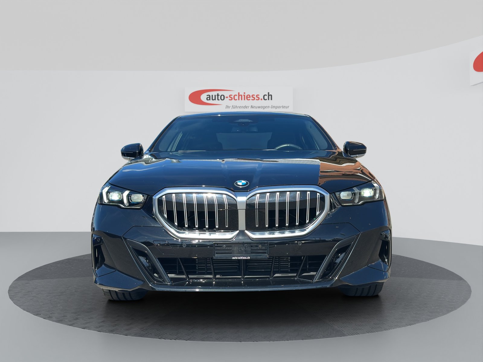 BMW 520d M Sport Steptronic, Mild-Hybrid Diesel/Elektro, Occasion / Gebraucht, Automatik - 2