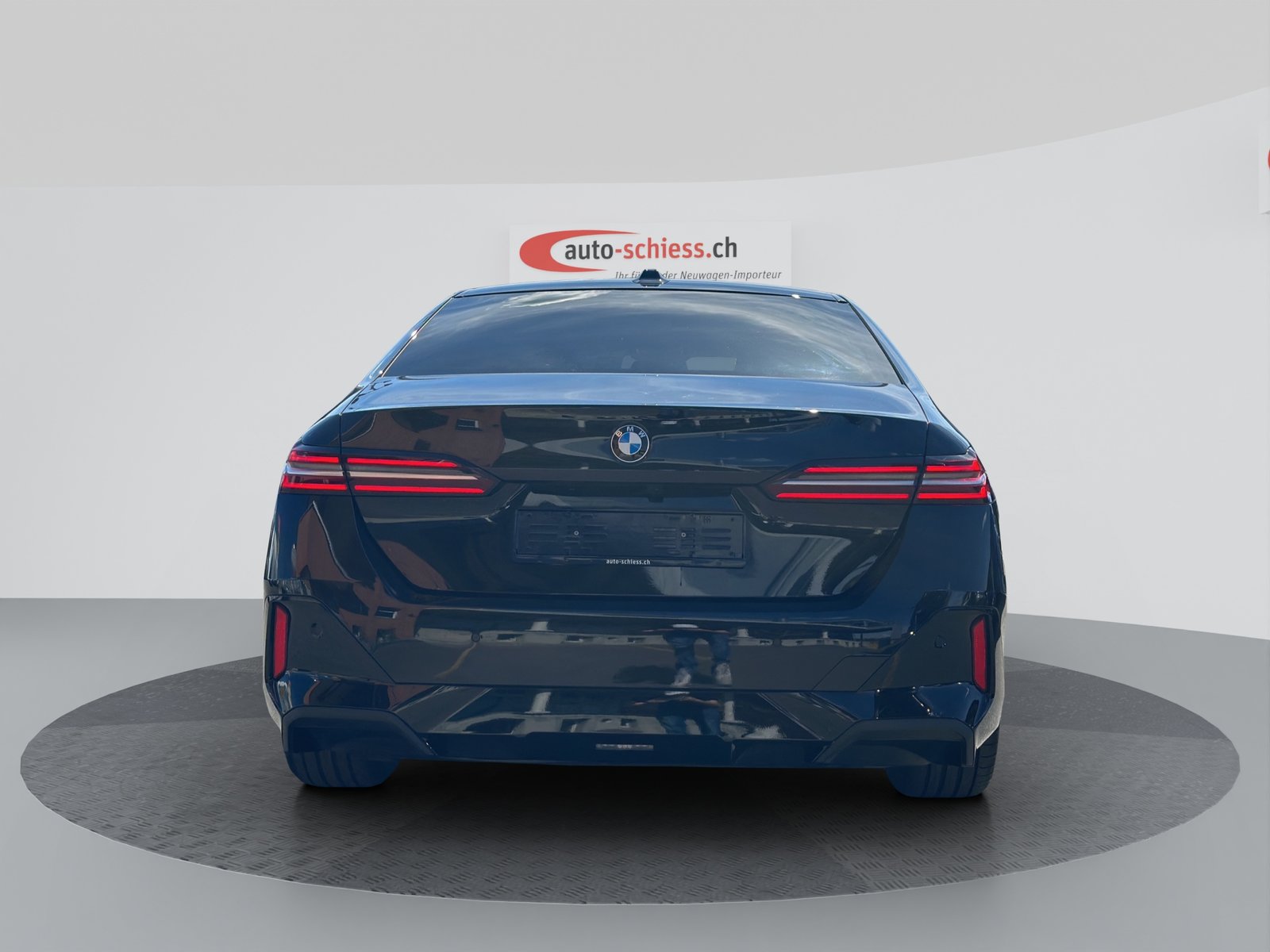 BMW 520d M Sport Steptronic, Mild-Hybrid Diesel/Elektro, Occasion / Gebraucht, Automatik - 4