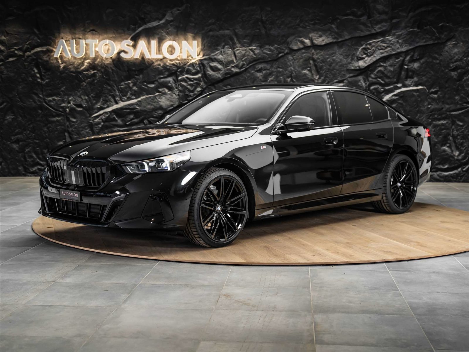 BMW 520i M Sport Steptronic *Werksgarantie* 21 Felgen* Head