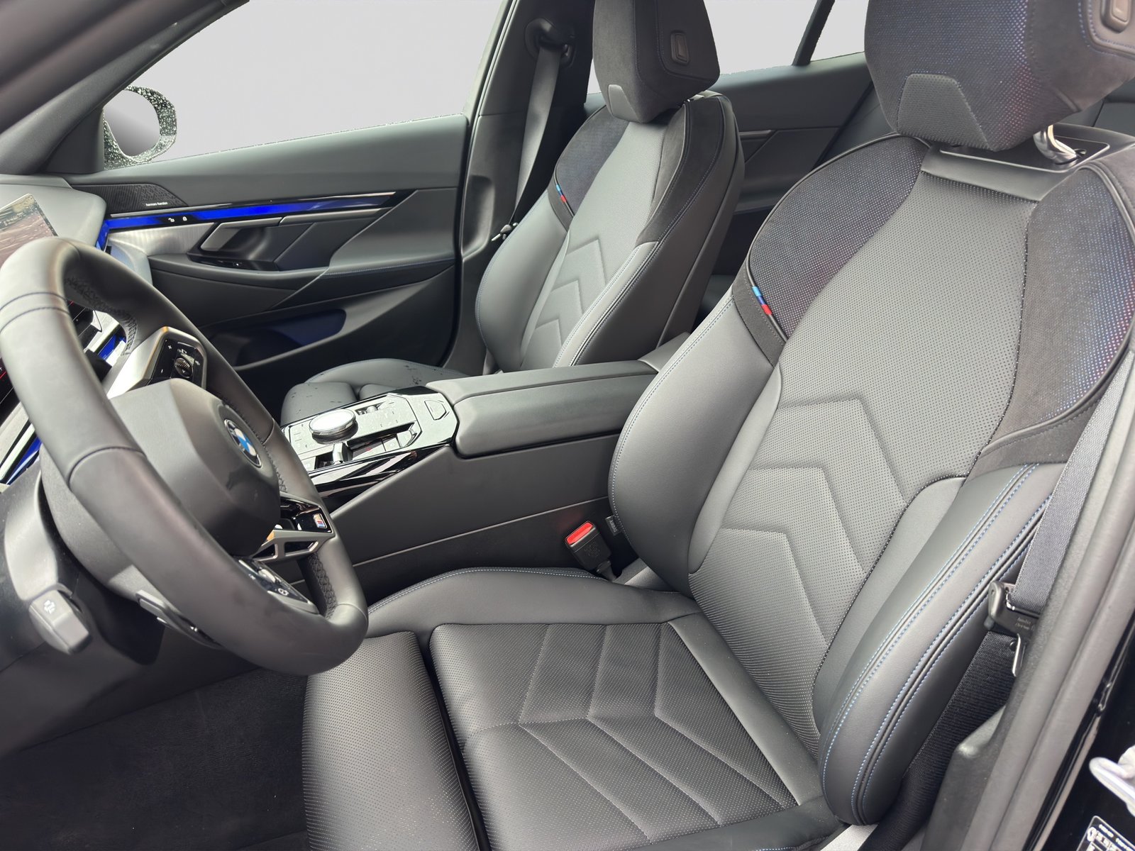 BMW 520i 48V M Sport Steptronic, Hybride Léger Essence/Électricité, Occasion / Utilisé, Automatique - 6