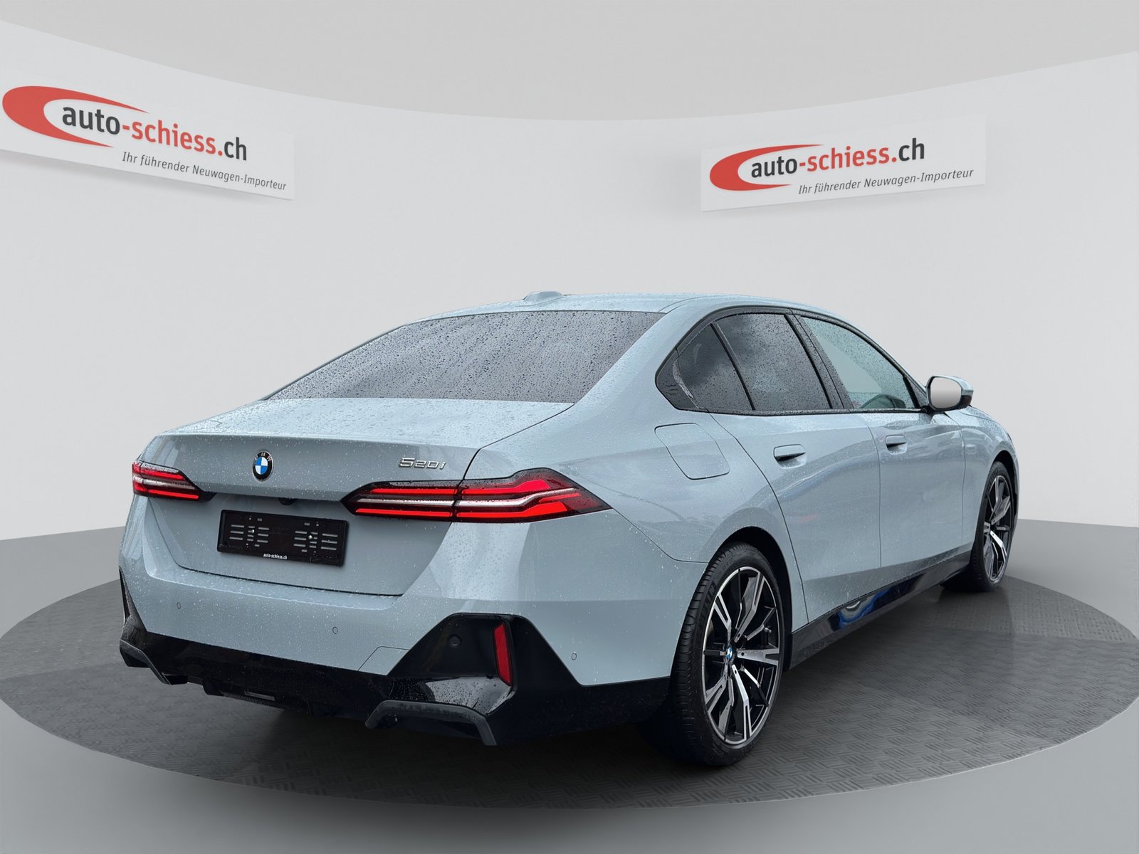 BMW 520i 48V M Sport Steptronic, Mild-Hybrid Petrol/Electric, Second hand / Used, Automatic - 5