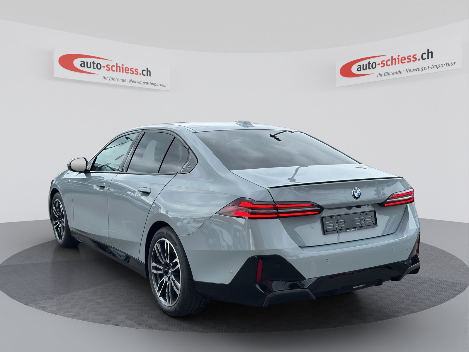 BMW 520i 48V M Sport Pro Shadow Line, Hybride Leggero Benzina/Elettrica, Occasioni / Usate, Automatico - 3