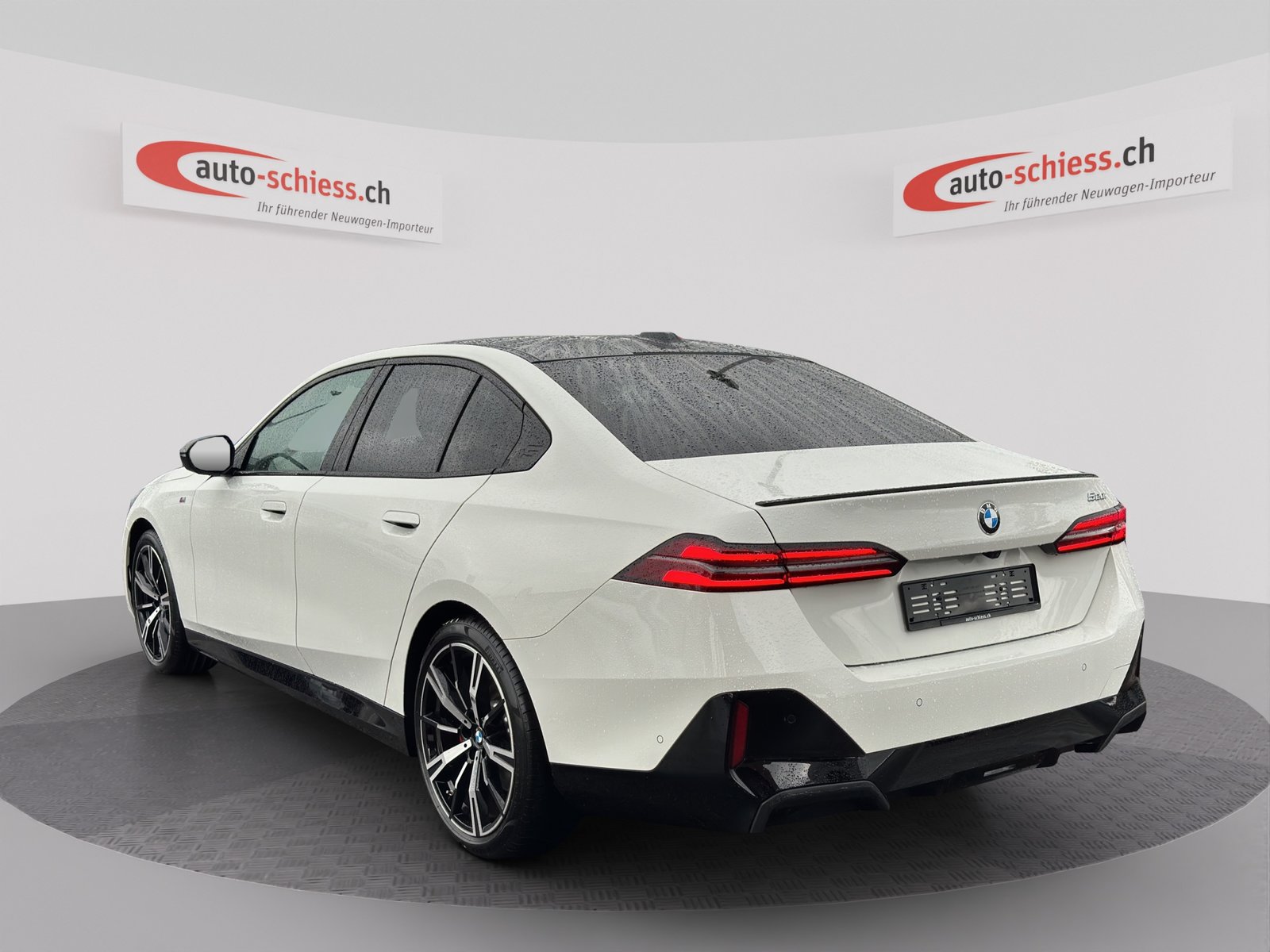 BMW 520i 48V M Sport Pro Steptronic, Mild-Hybrid Benzin/Elektro, Occasion / Gebraucht, Automatik - 3