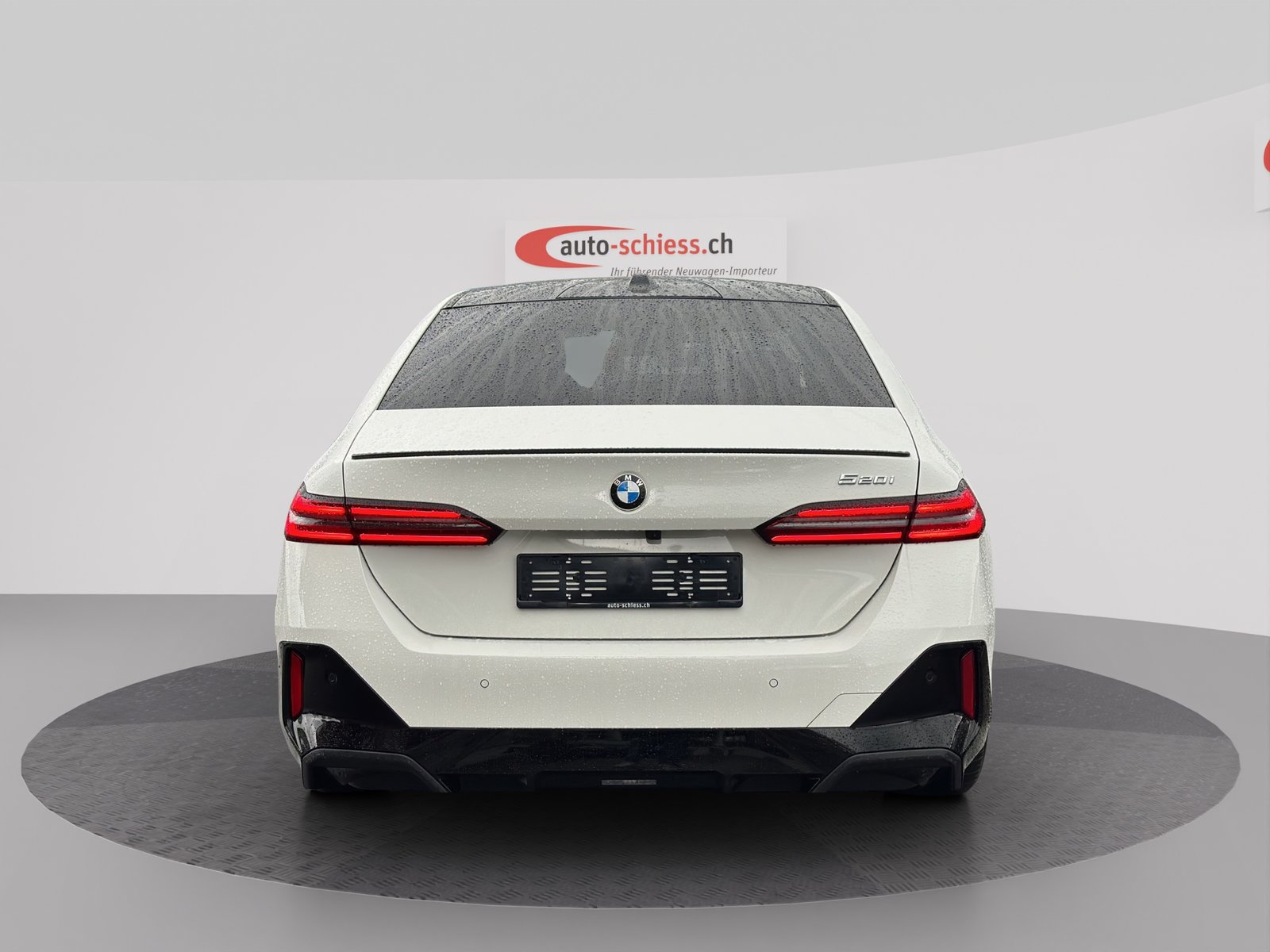 BMW 520i 48V M Sport Pro Steptronic, Mild-Hybrid Benzin/Elektro, Occasion / Gebraucht, Automatik - 4