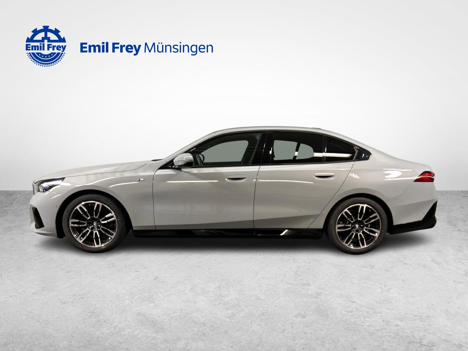 BMW 520d xDrive, Mild-Hybrid Diesel/Electric, Second hand / Used, Automatic - 3