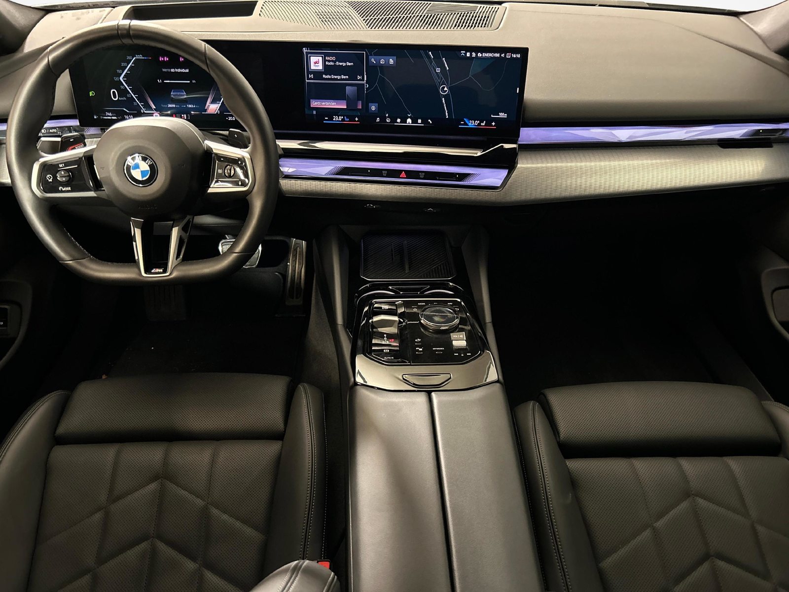 BMW 520d xDrive, Mild-Hybrid Diesel/Electric, Second hand / Used, Automatic - 7