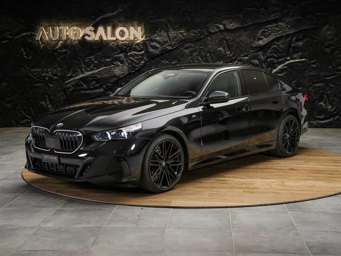 BMW 520i M Sport Steptronic *Abstandsregler*Sitzbelüftung*H, Petrol, Second hand / Used, Automatic