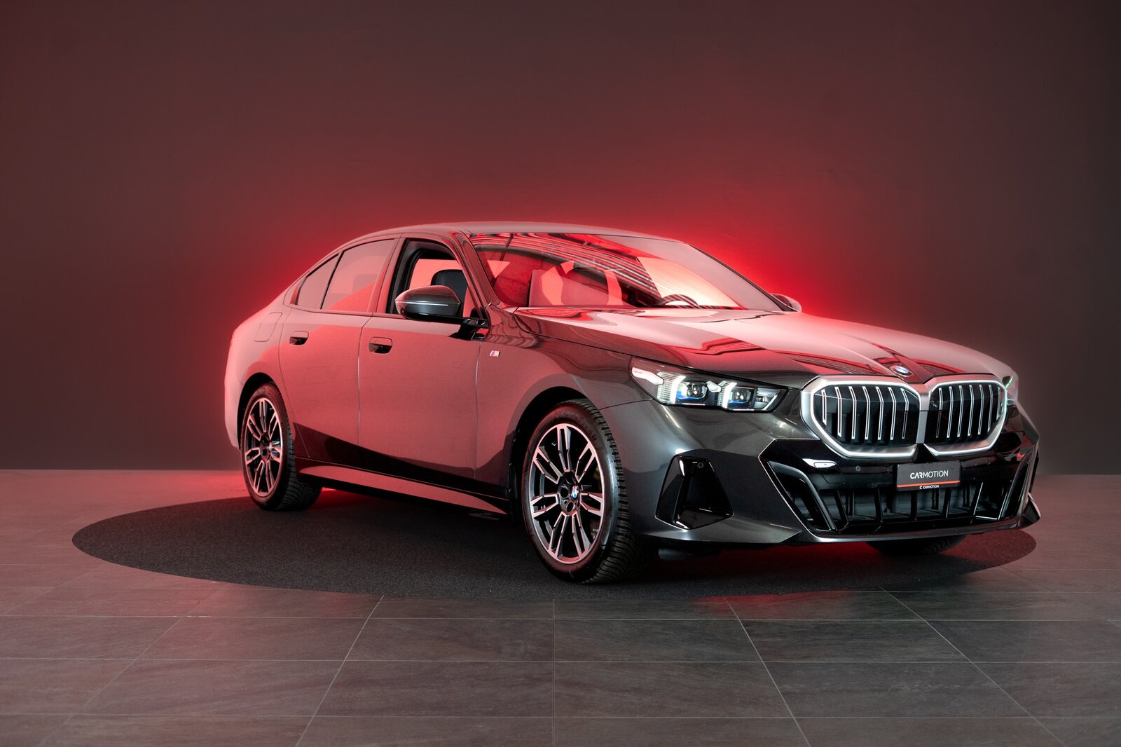BMW 520i M Sport / HeadUp / 360Kamer / Sitzbelüftung, Benzin, Occasion / Gebraucht, Automatik - 3