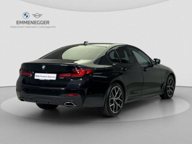 BMW 5er Reihe G30 520d xDrive paddles, Mild-Hybrid Diesel/Electric, Second hand / Used, Automatic - 4
