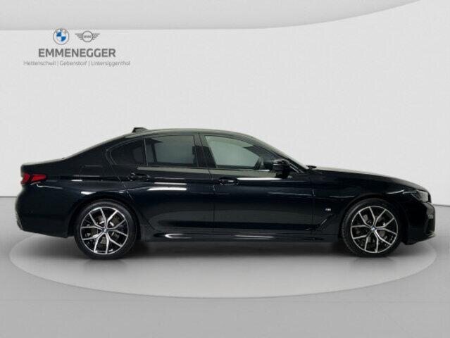BMW 5er Reihe G30 520d xDrive paddles, Mild-Hybrid Diesel/Electric, Second hand / Used, Automatic - 5