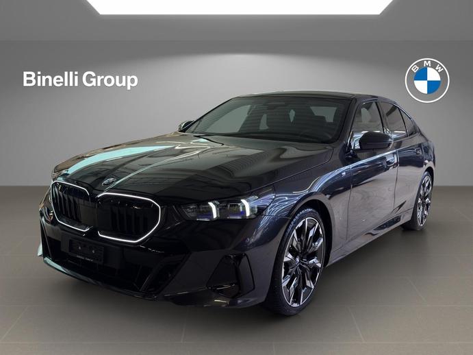 BMW 520d xDrive, Hybride Leggero Diesel/Elettrica, Auto dimostrativa, Automatico