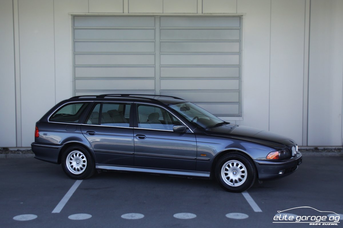 BMW 523i Touring, Essence, Occasion / Utilisé, Automatique - 7