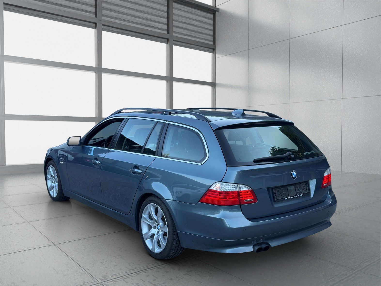 BMW 523i Touring Steptronic, Benzin, Occasion / Gebraucht, Automatik - 3