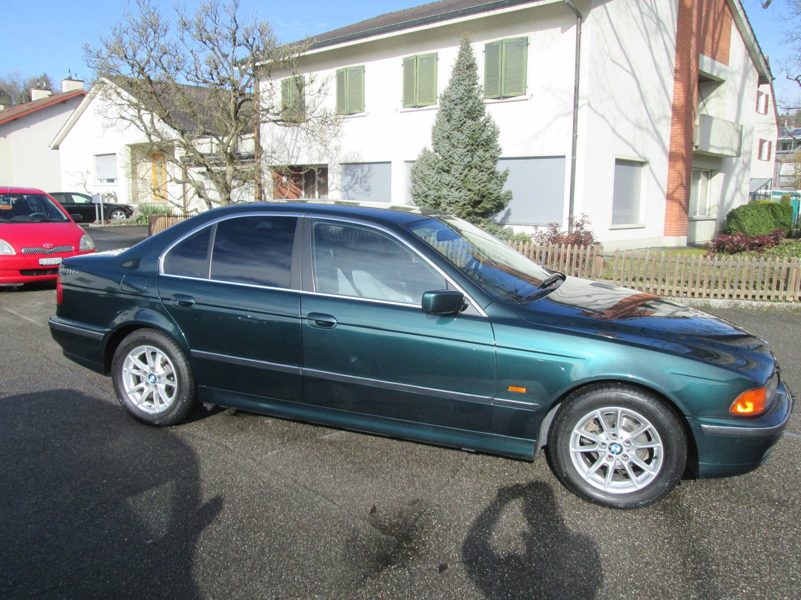 BMW 523i, Petrol, Second hand / Used, Automatic - 6