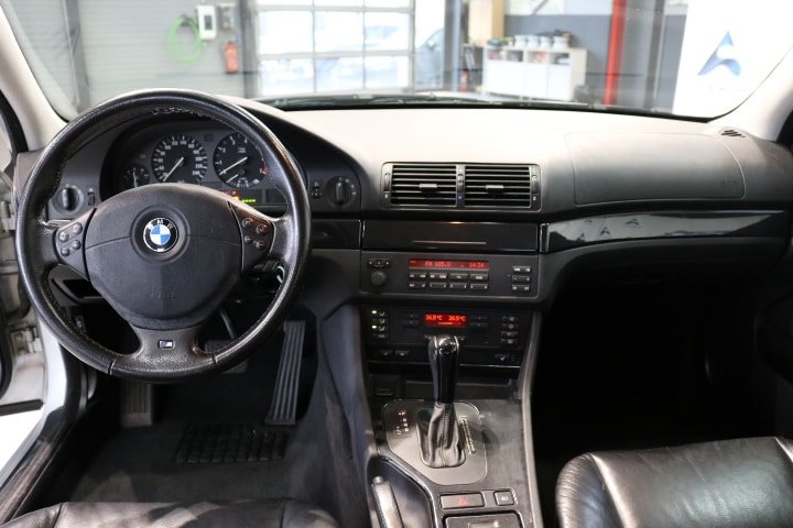 BMW 523i, Benzina, Occasioni / Usate, Automatico - 5