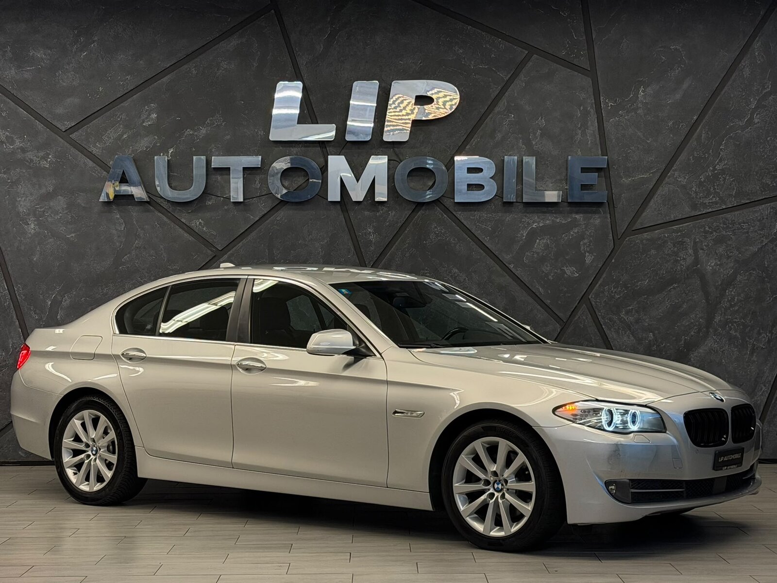 BMW 523i Steptronic, Essence, Occasion / Utilisé, Automatique - 3