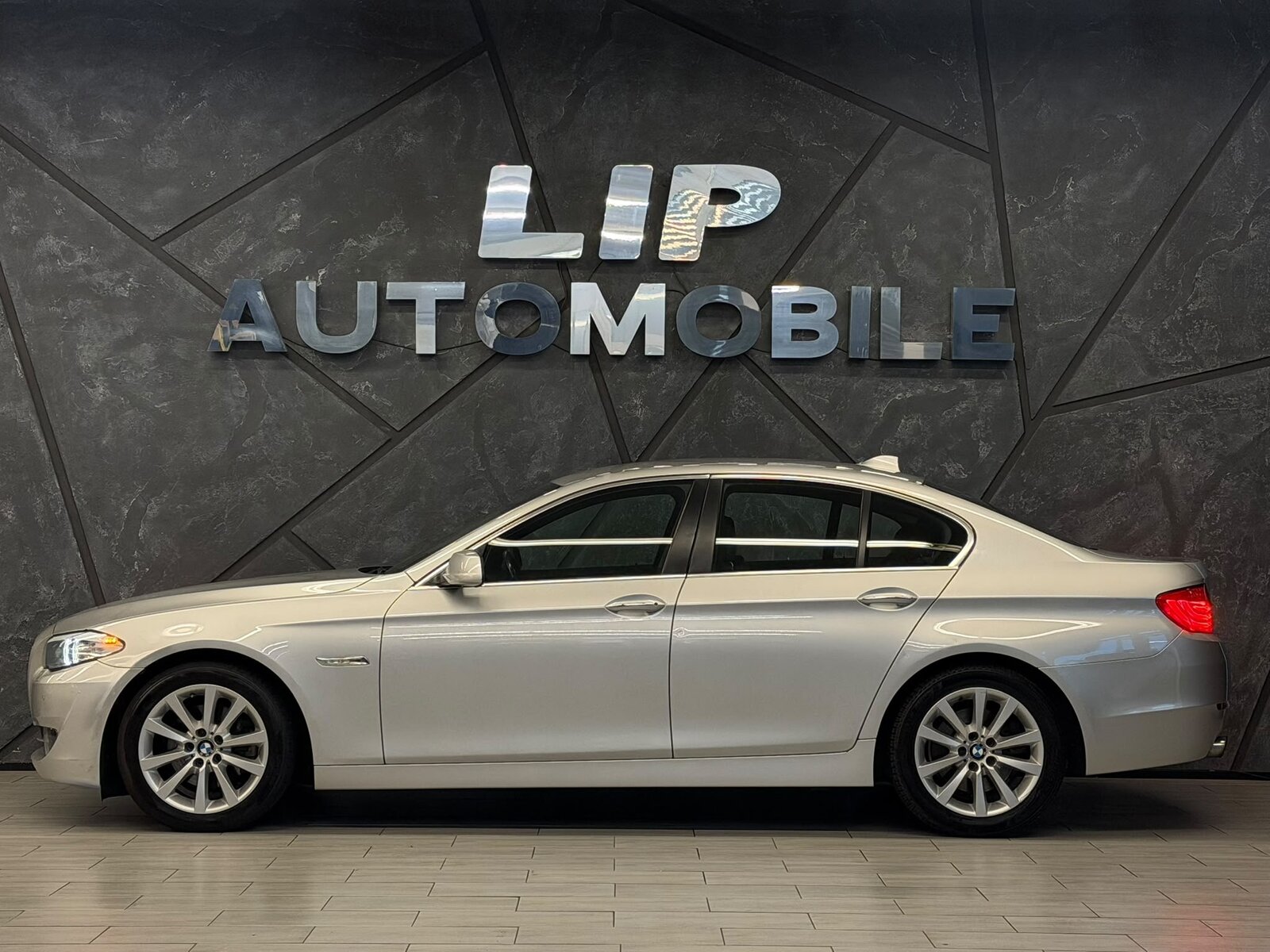 BMW 523i Steptronic, Essence, Occasion / Utilisé, Automatique - 4