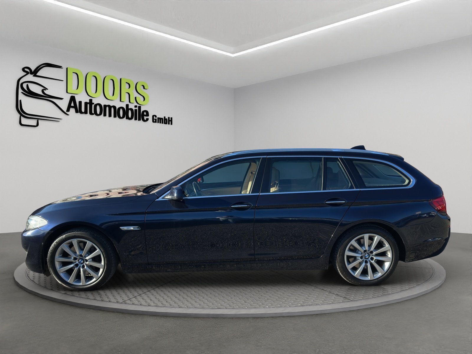 BMW 525d Touring Steptronic, Diesel, Occasion / Utilisé, Automatique - 7