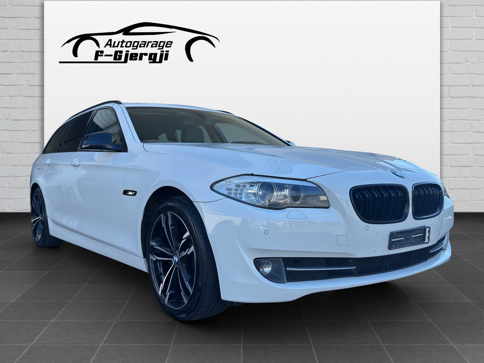 BMW 525d Touring Steptronic, Diesel, Occasion / Utilisé, Automatique - 2