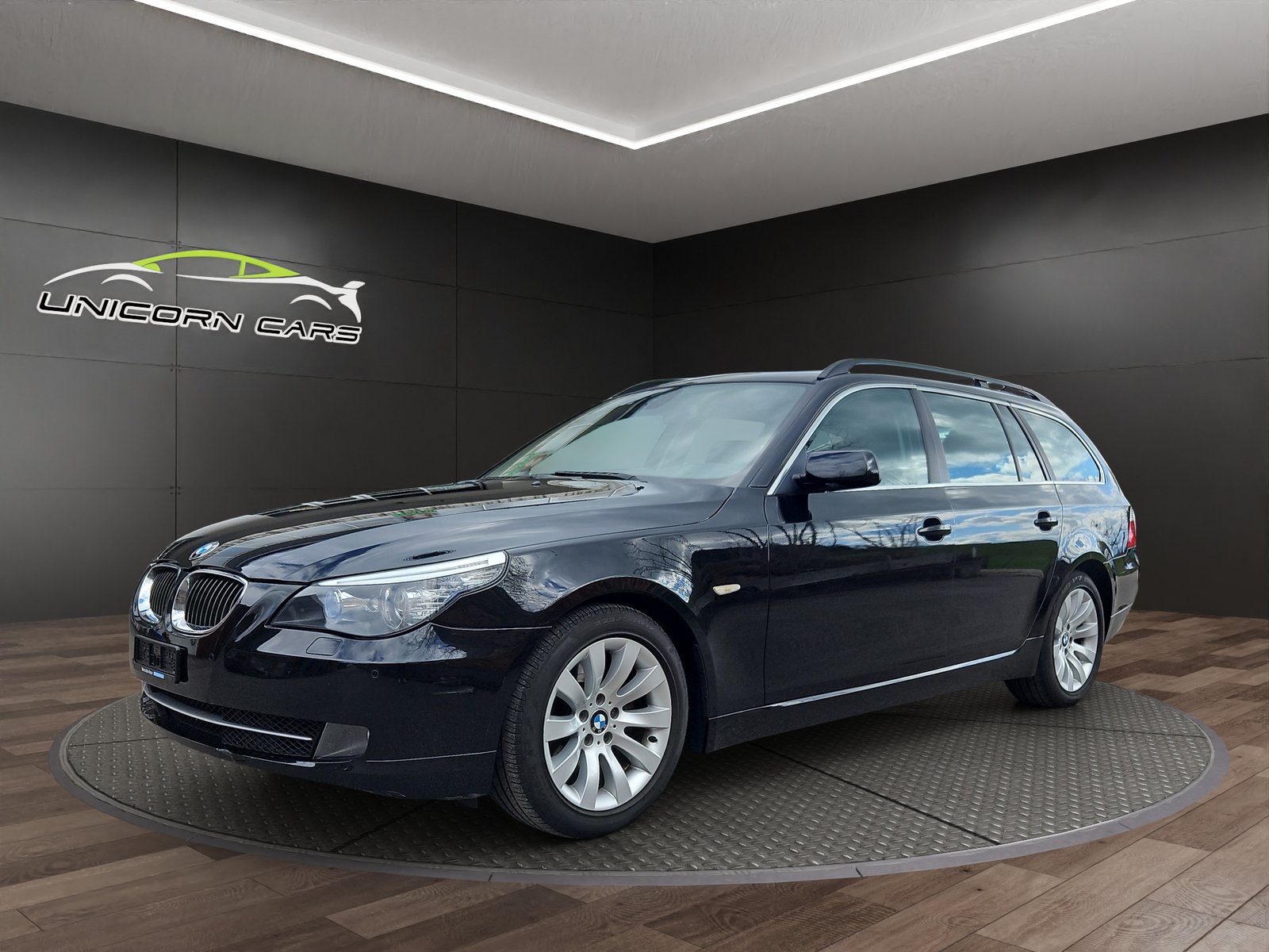 BMW 525d Touring Steptronic, Diesel, Occasion / Utilisé, Automatique - 2